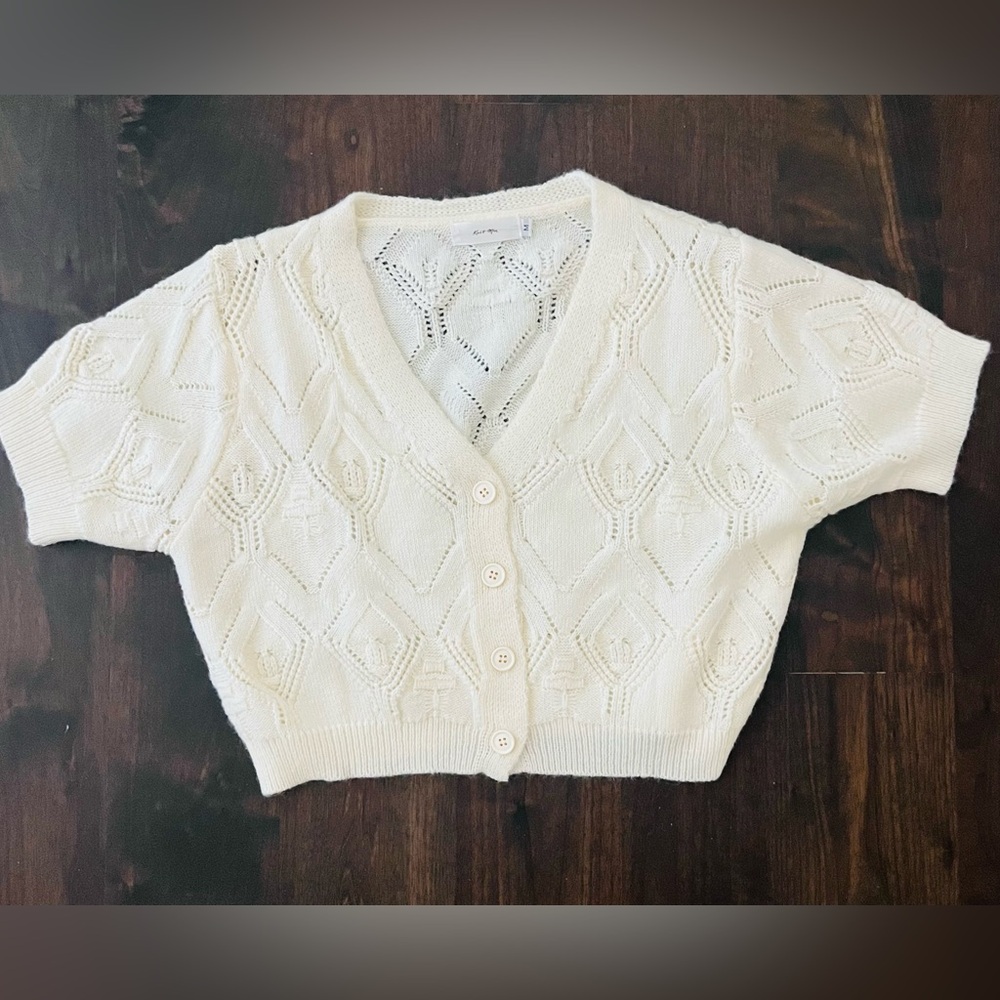 Short Sleeve sweater by Knit Mix - super soft